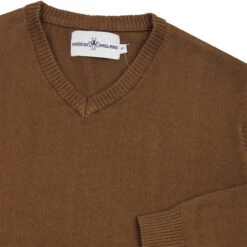 Redford 60s Mod V-Neck Jumper BISON -Fashionable Men's Clothing Store Madcap england redford v neck jumper bison brown2 42649.1661266133